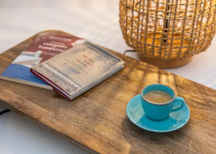 Gorgeous With Sea View Molos (Paros)