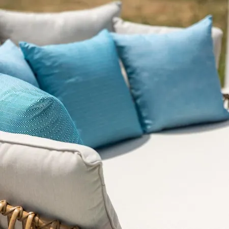 Villa Gorgeous With Sea View