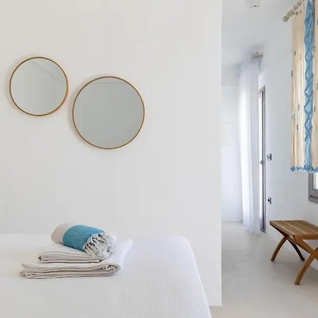 Gorgeous With Sea View Villa Molos (Paros)