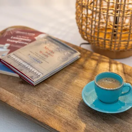 Gorgeous With Sea View Molos (Paros)