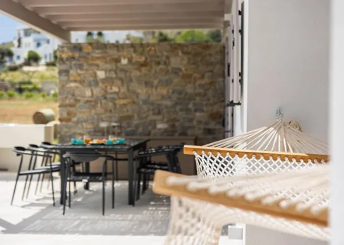 Gorgeous With Sea View Villa